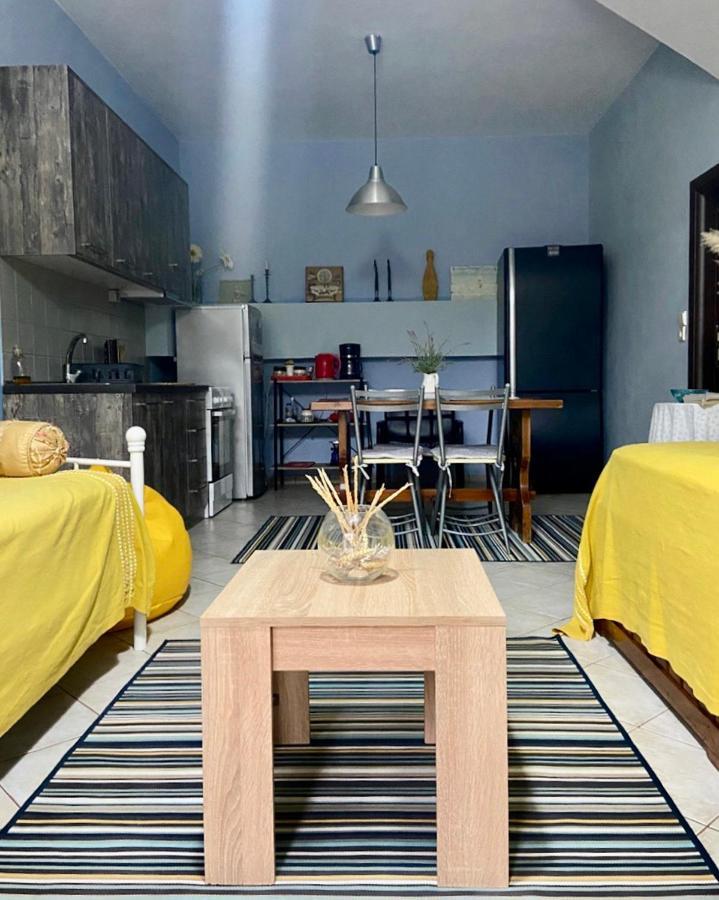 Sunny Garden Apartment Plataria Bagian luar foto