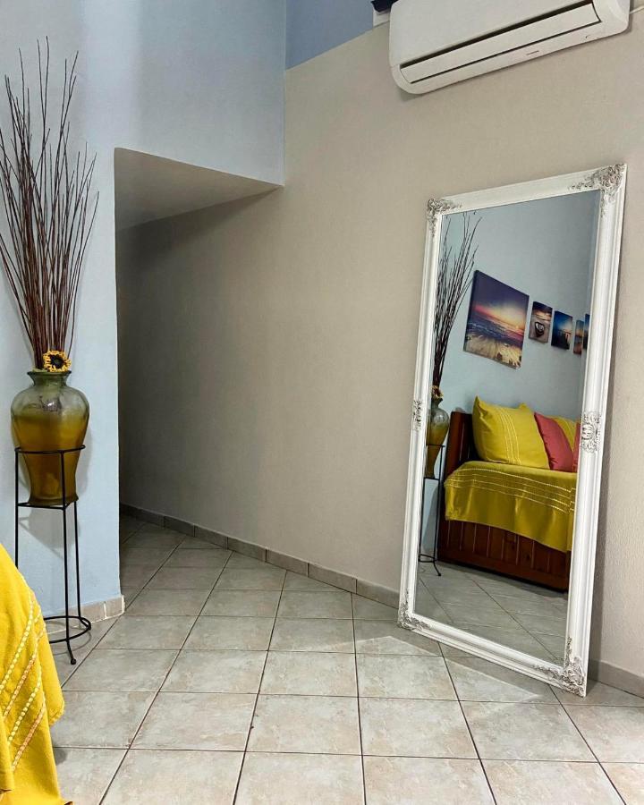 Sunny Garden Apartment Plataria Bagian luar foto